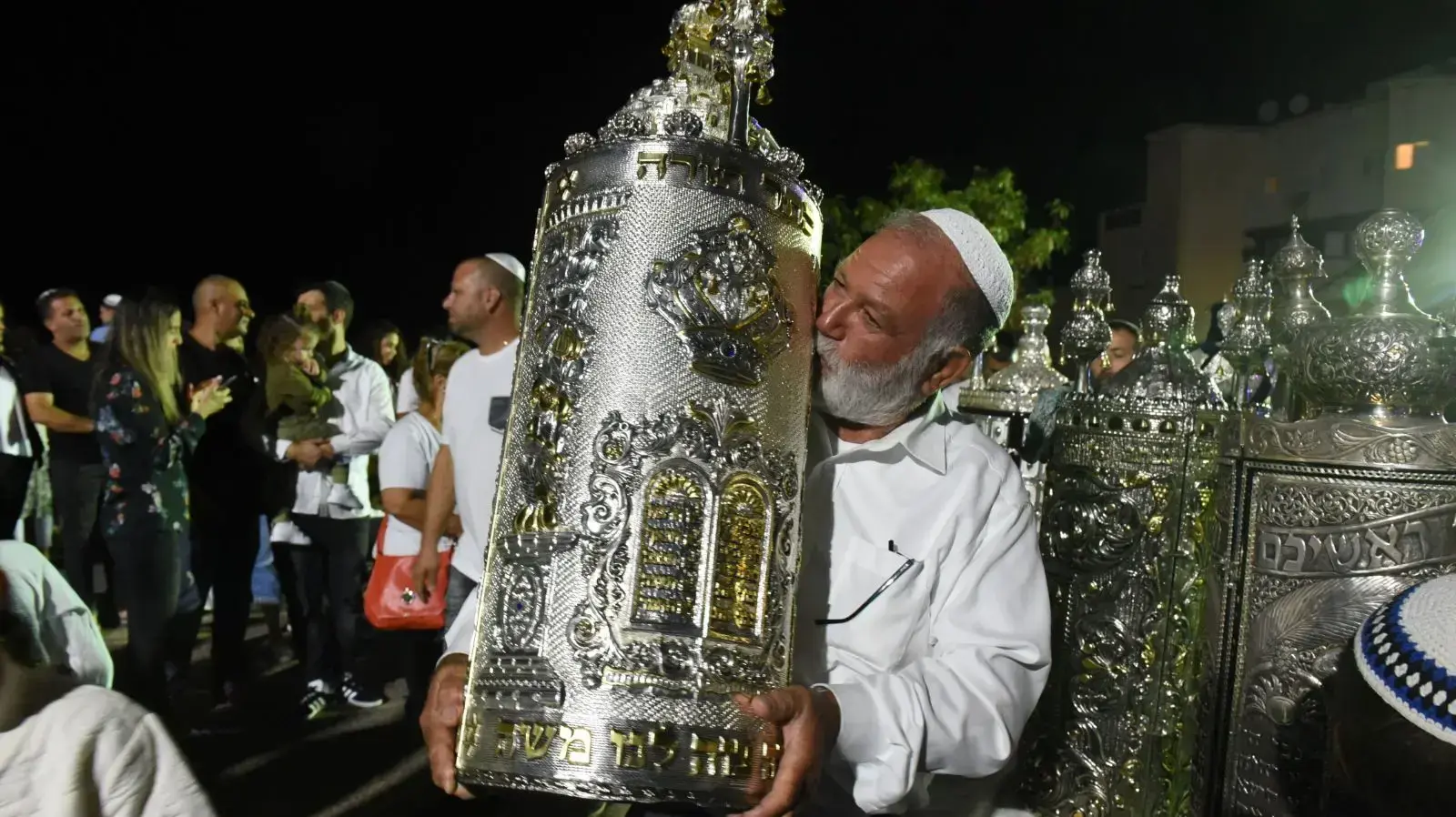 הקפות שמחת תורה 12.10.17 הקפות שמחת תורה 12.10.17