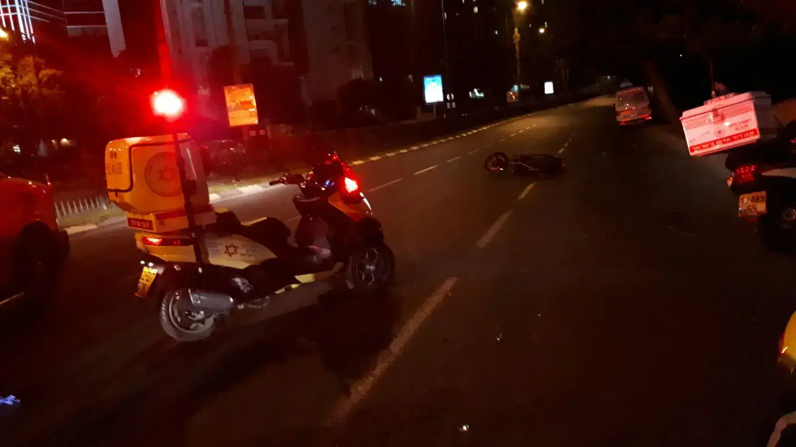 רוכב אופנוע בן 21 נהרג בתאונה ברחוב בן גוריון ברמת גן, 14 באוקטובר 2017 רוכב אופנוע בן 21 נהרג בתאונה ברחוב בן גוריון ברמת גן, 14 באוקטובר 2017