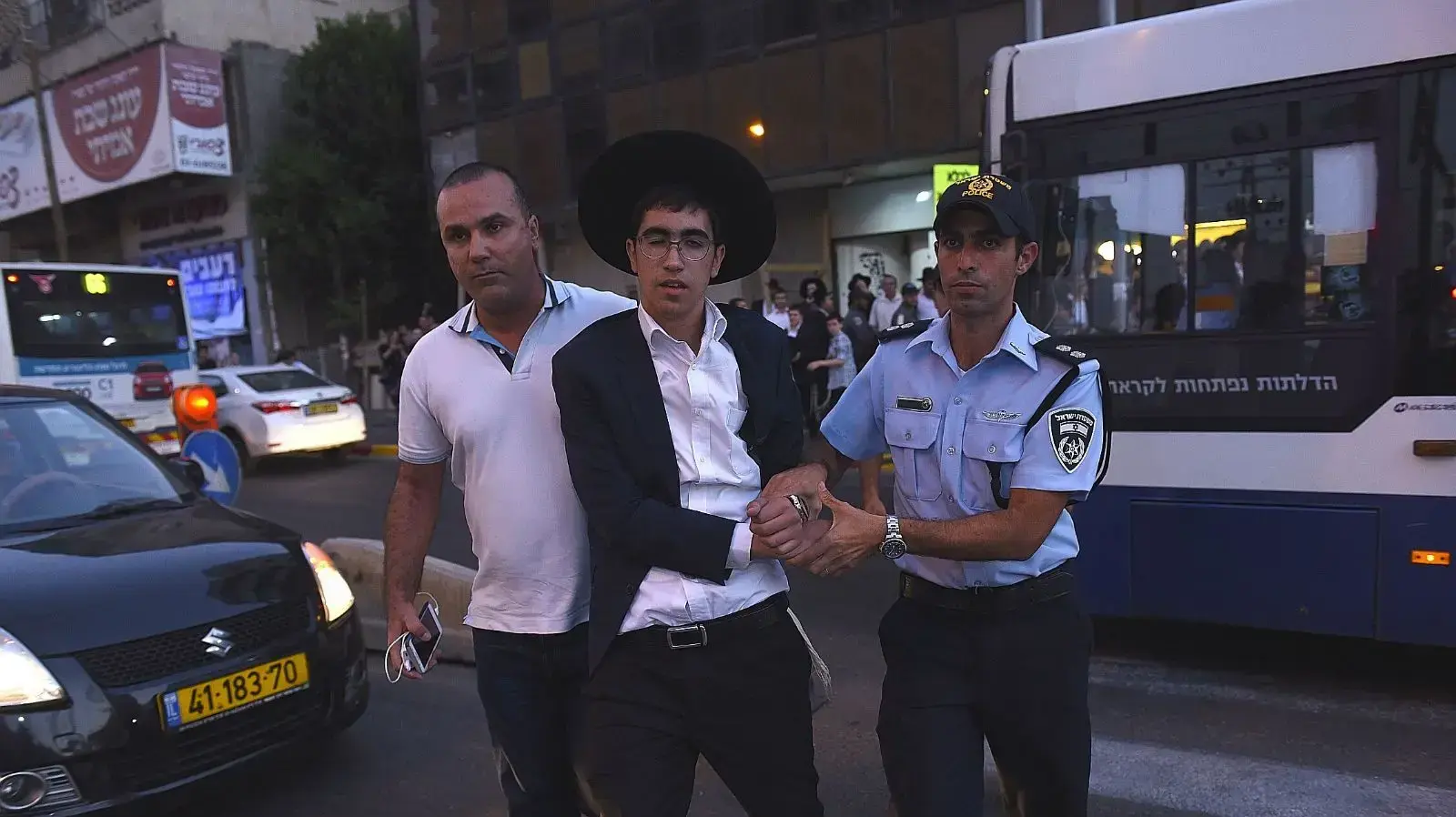 הפגנת חרדים בבני ברק 19 באוקטובר 2017 הפגנת חרדים בבני ברק 19 באוקטובר 2017
