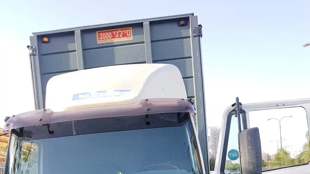 משאית שנגנבה מחולון, אוקטובר 2017 משאית שנגנבה מחולון, אוקטובר 2017