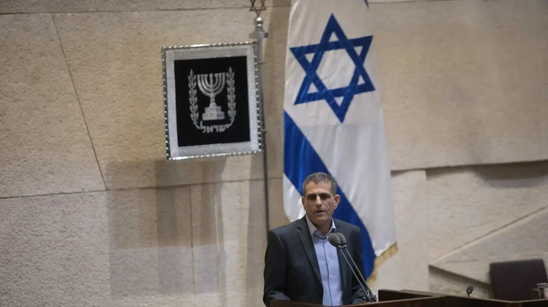ח"כ מוסי רז נשבע במליאה, 23 באוקטובר 2017 ח"כ מוסי רז נשבע במליאה, 23 באוקטובר 2017