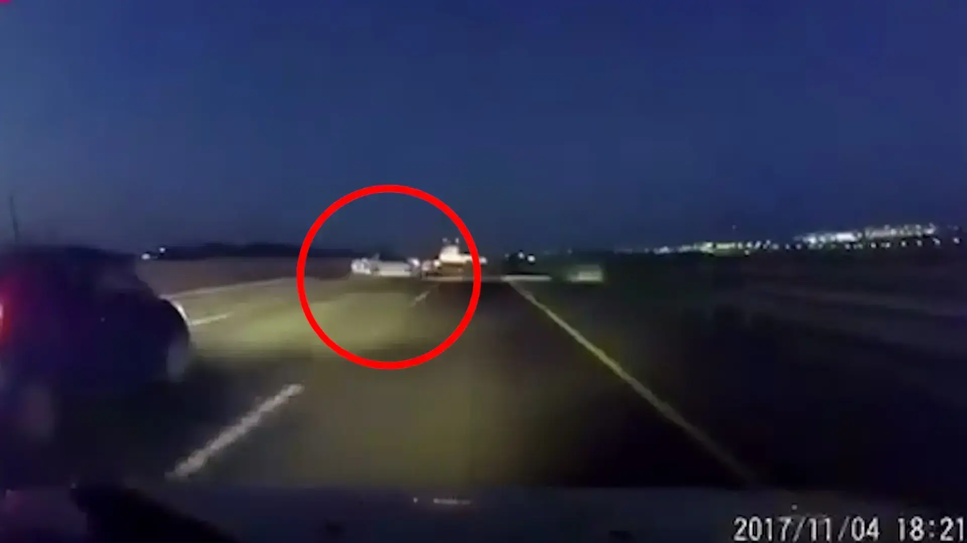 תיעוד: נהג נסע במהירות מופרזת בכביש 6 תיעוד: נהג נסע במהירות מופרזת בכביש 6