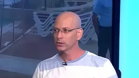 ד"ר גילי גולדבלט רופא ילדים ומייסד קבוצת הפייסבוק ילדוקטור ד"ר גילי גולדבלט רופא ילדים ומייסד קבוצת הפייסבוק ילדוקטור
