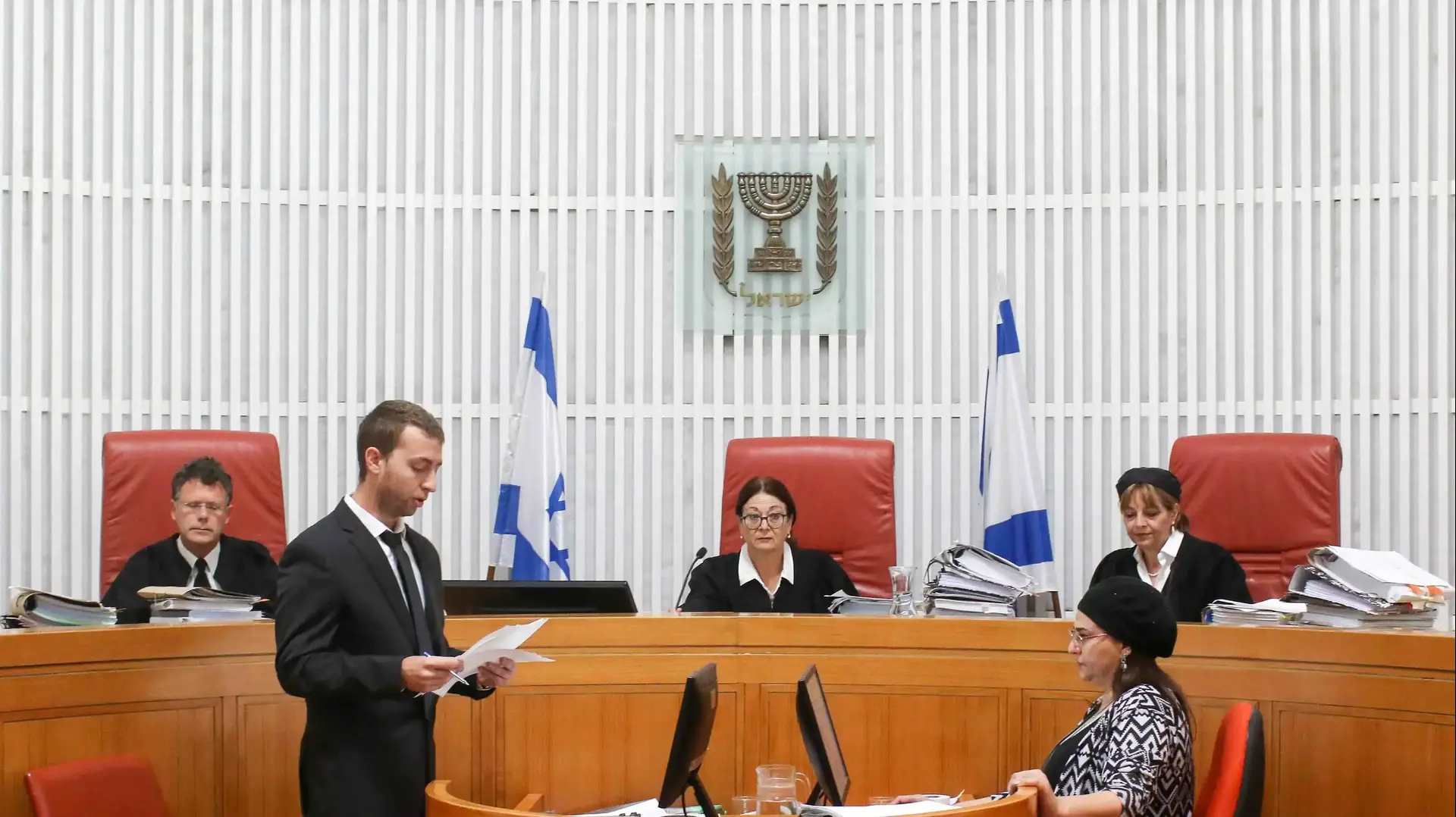 החלטה בעתירת אל-מידאן נגד מירי רגב, בית המשפט העליון, ירושלים 13 בנובמבר 2017 החלטה בעתירת אל-מידאן נגד מירי רגב, בית המשפט העליון, ירושלים 13 בנובמבר 2017