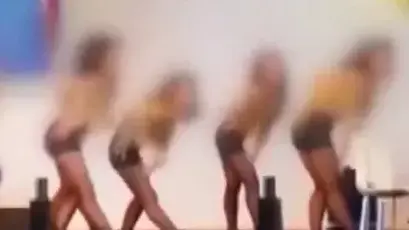 אחיות אולצו לבצע ריקוד אירוטי אחיות אולצו לבצע ריקוד אירוטי