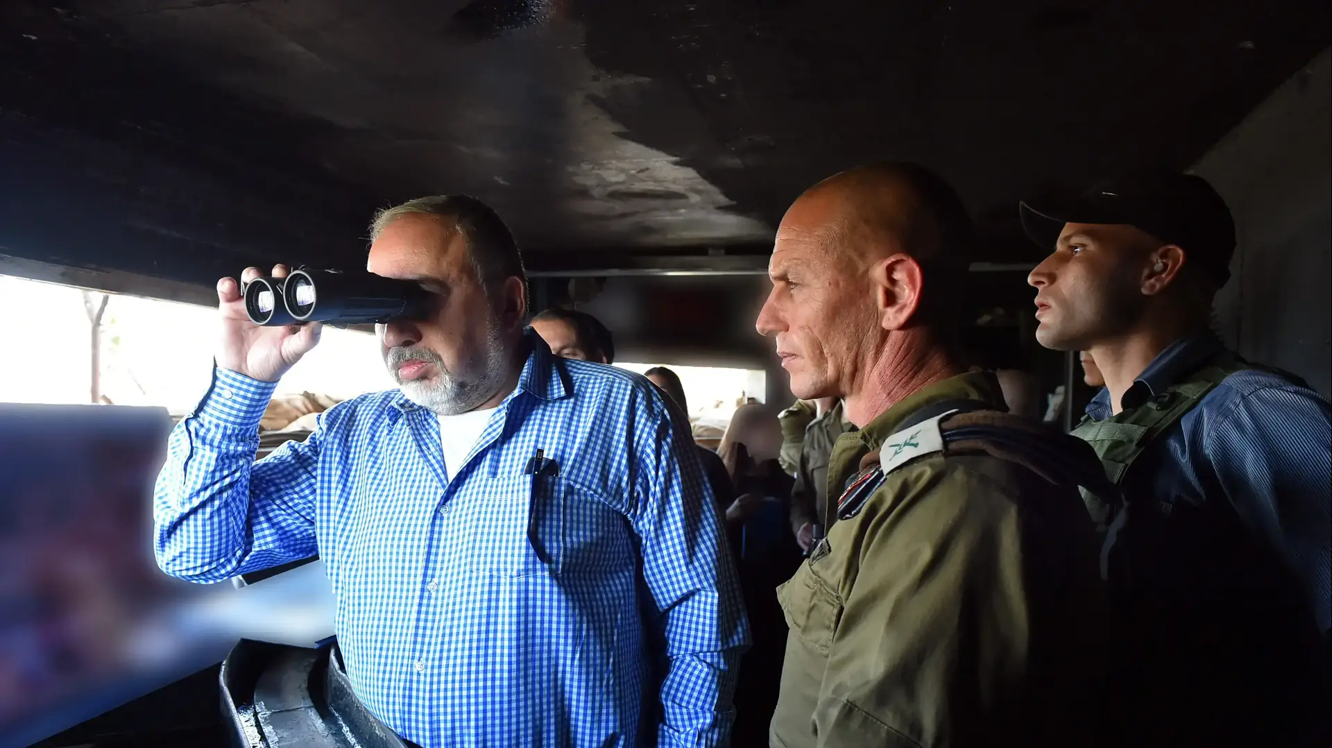 שר הביטחון אביגדור ליברמן בסיור בגבול הצפון 15 בנובמבר 2017
