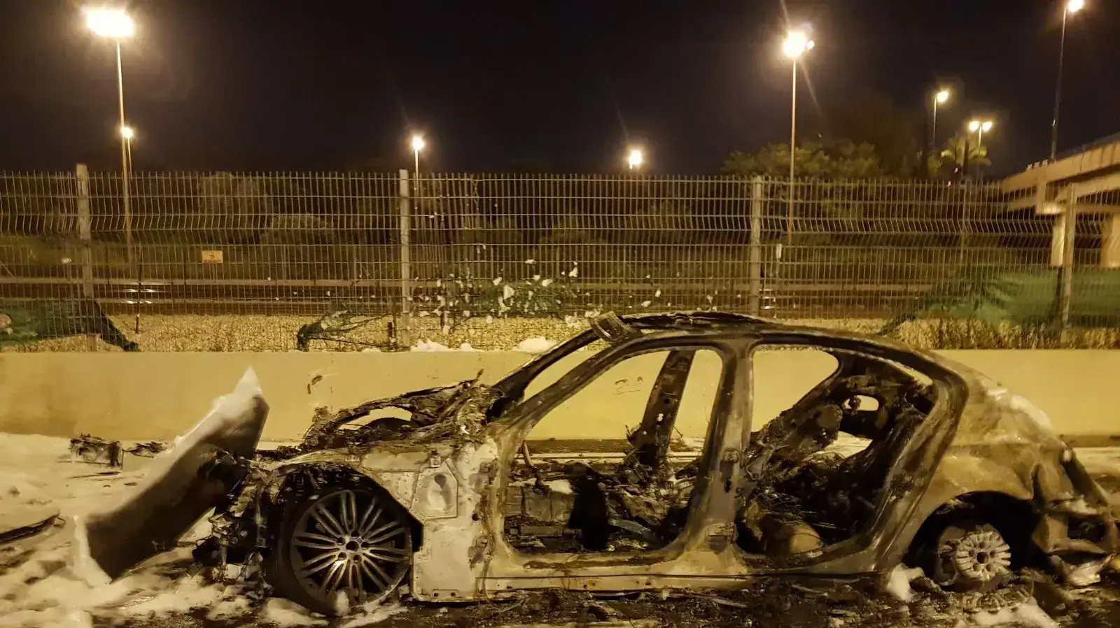 פיצוץ רכב מחלף קקל נתיבי איילון תל אביב פיצוץ רכב מחלף קקל נתיבי איילון תל אביב