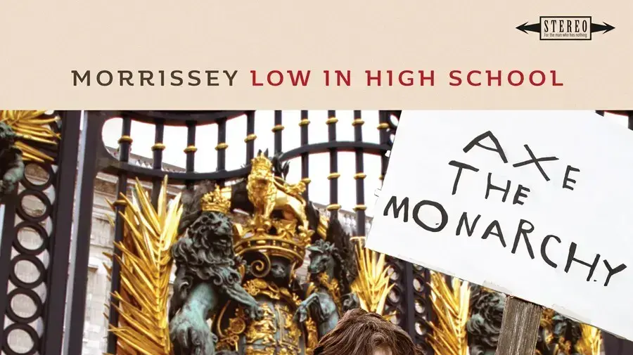 עטיפת האלבום "Low In High School" של מוריסי עטיפת האלבום "Low In High School" של מוריסי