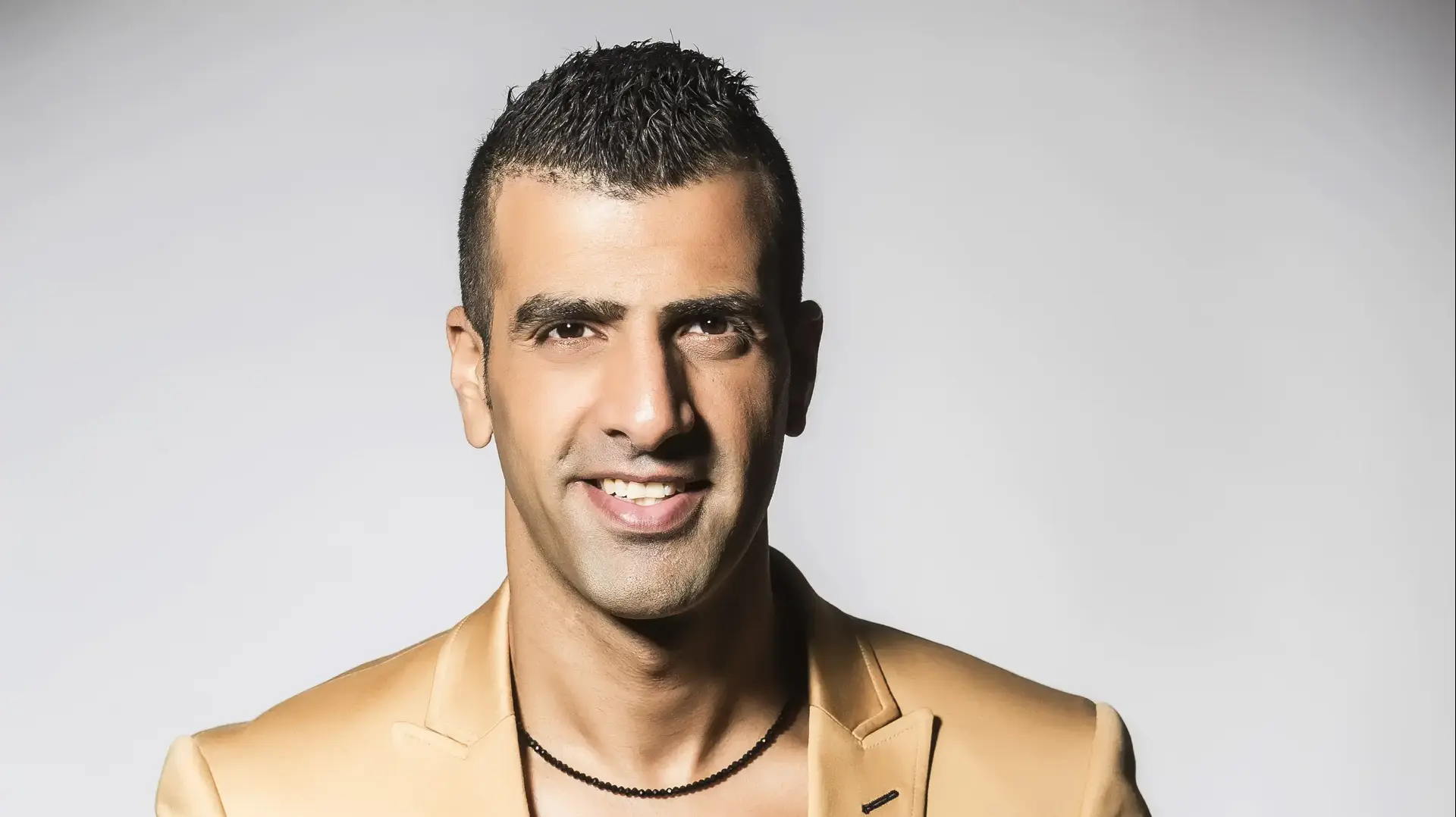 הקליפ לשיר "רוצה שנדבר" של רגב הוד הקליפ לשיר "רוצה שנדבר" של רגב הוד