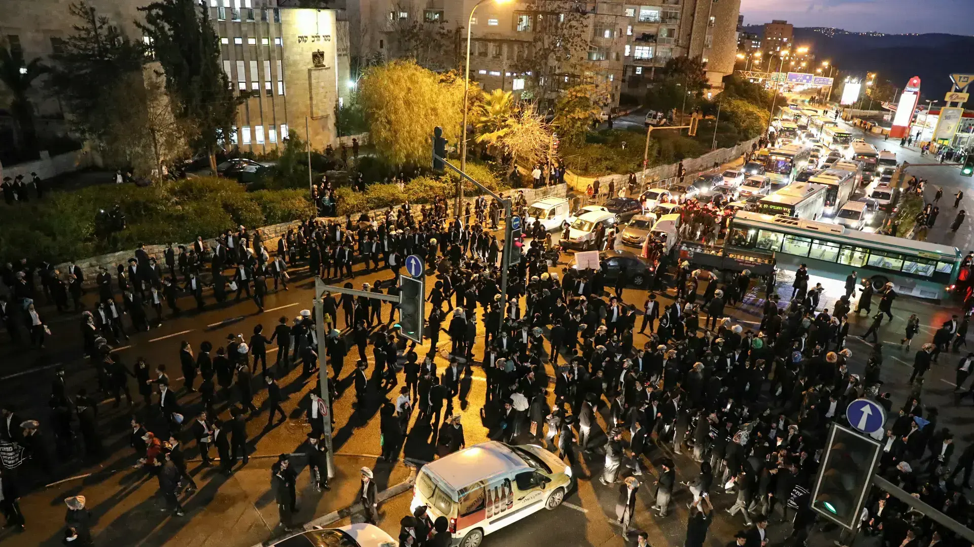 הפגנת הפלג הירושלמי, צומת שרי ישראל- יפו, ירושלים 26 בנובמבר 2017 הפגנת הפלג הירושלמי, צומת שרי ישראל- יפו, ירושלים 26 בנובמבר 2017