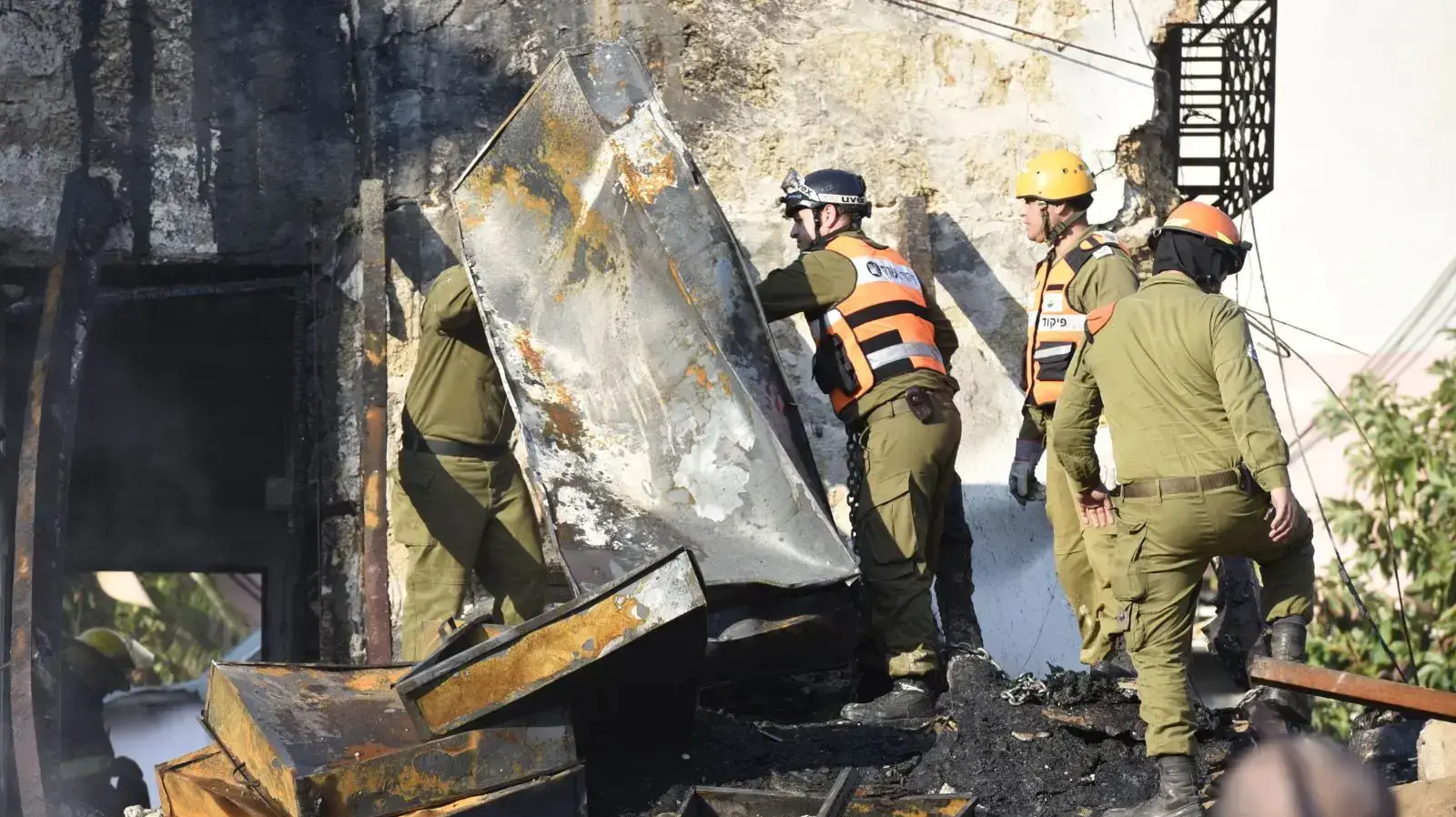 פיקוד העורף בפיצוץ בבניין ברחוב יפת ביפו, 28 בנובמבר 2017 פיקוד העורף בפיצוץ בבניין ברחוב יפת ביפו, 28 בנובמבר 2017