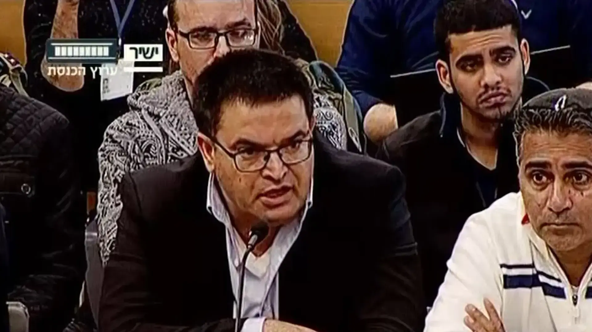 
"שבוע להציל מפעל" -ראש עיריית ירוחם בדיון בכנסת: "'נגב קרמיקה' מבזה 
את הכנסת ושמה פס על שר הכלכלה"