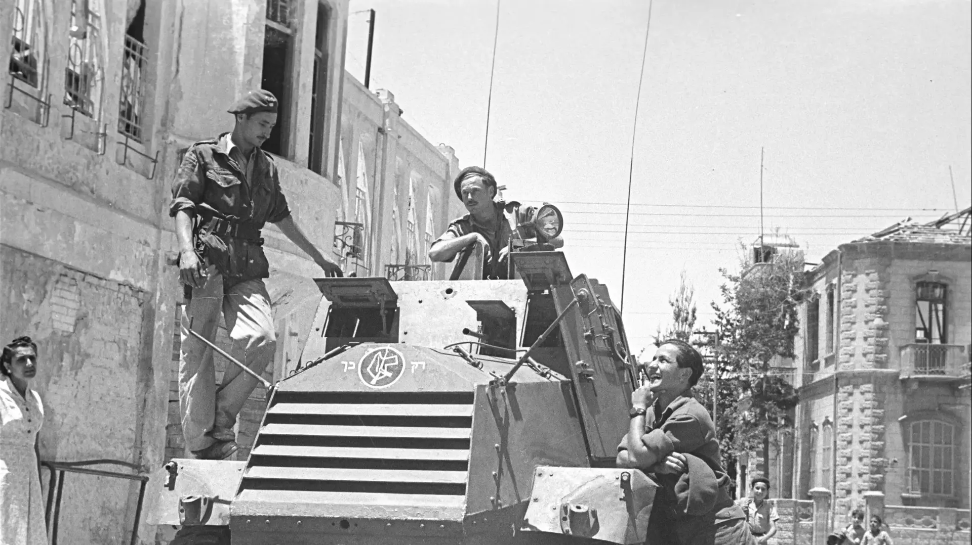 70 שנה לכ"ט בנובמבר- ארכיון צה"ל במשרד הביטחון חושף לראשונה את הישיבה שיסדה את צה"ל כצבא העם וקבעה את חוק שירות החובה 70 שנה לכ"ט בנובמבר- ארכיון צה"ל במשרד הביטחון חושף לראשונה את הישיבה שיסדה את צה"ל כצבא העם וקבעה את חוק שירות החובה
