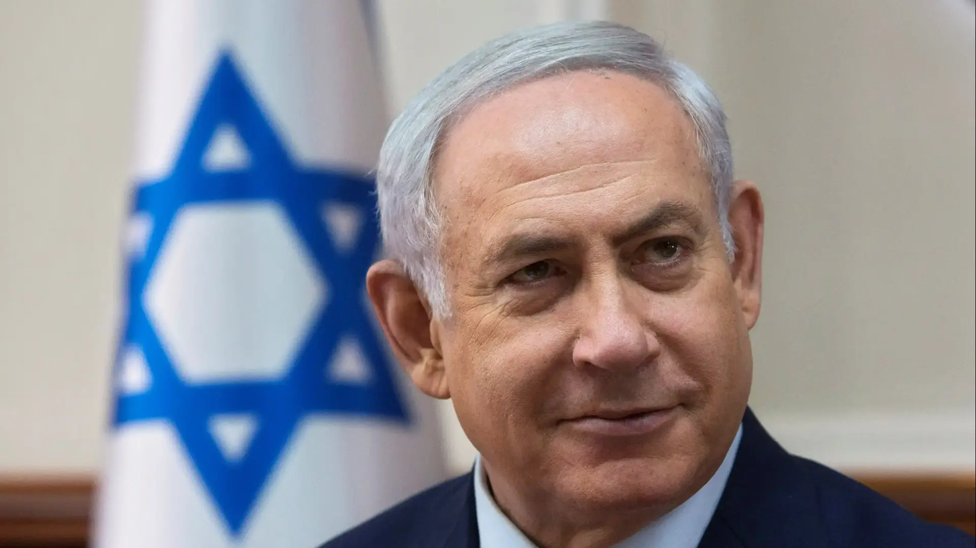 ראש הממשלה בינימין נתניהו בפתח ישיבת הממשלה 3 בדצמבר 2017 ראש הממשלה בינימין נתניהו בפתח ישיבת הממשלה 3 בדצמבר 2017