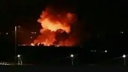 תיעוד פיצוץ באזור ג'מאריא שמערב לדמשק בירת סוריה שיוחס לתקיפה ישראלית, 5 בדצמבר 2017