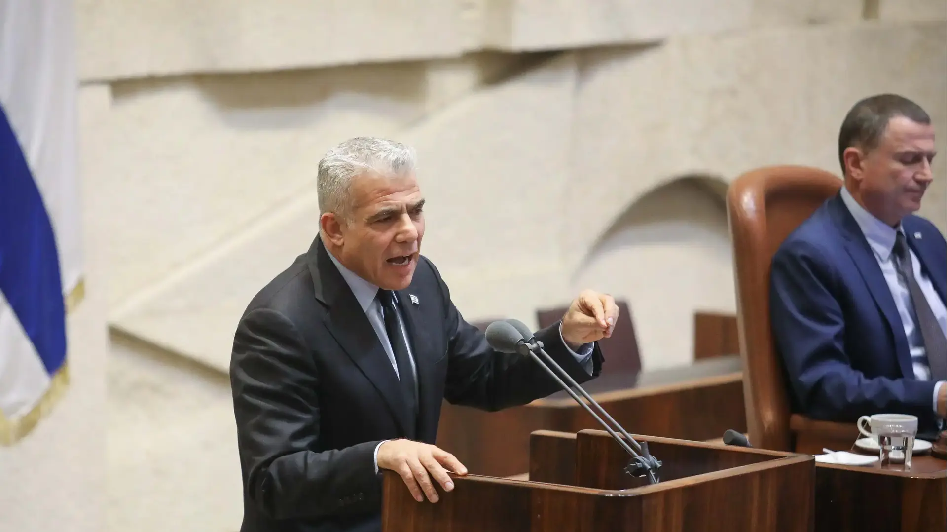 יו"ר יש עתיד יאיר לפיד במליאת הכנסת 11 בדצמבר 2017 יו"ר יש עתיד יאיר לפיד במליאת הכנסת 11 בדצמבר 2017
