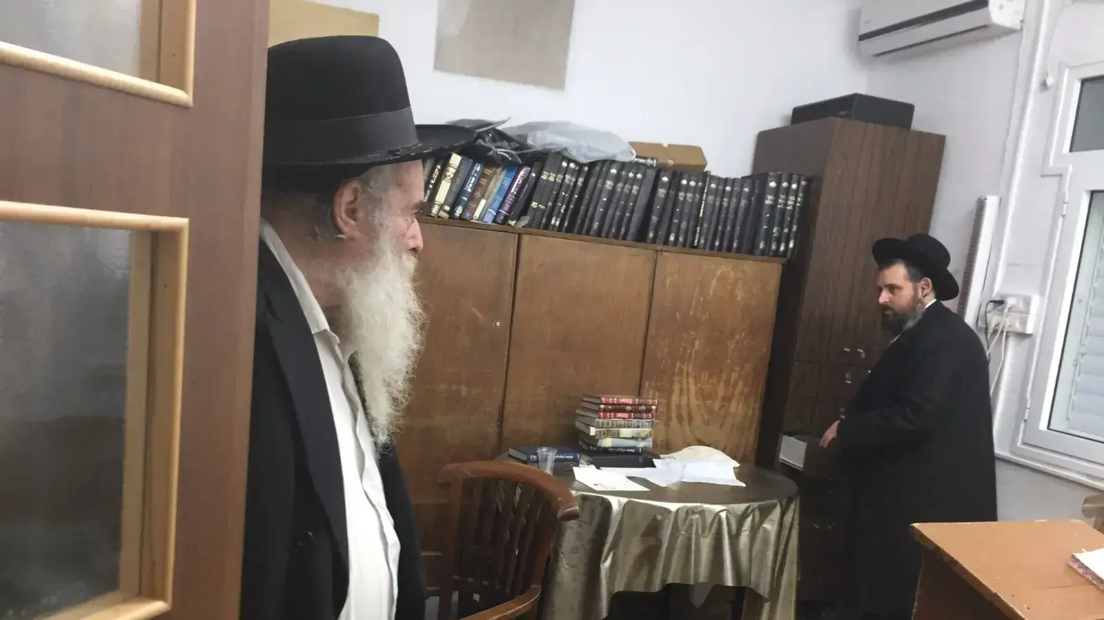 ביתו של הרב שטיינמן, בני ברק, 12 בדצמבר 2017 ביתו של הרב שטיינמן, בני ברק, 12 בדצמבר 2017