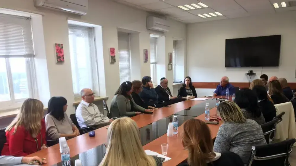 ישיבת ארגונים חברתיים עם נציגי משרד העבודה והרווחה ברקע משבר מעונות היום ישיבת ארגונים חברתיים עם נציגי משרד העבודה והרווחה ברקע משבר מעונות היום