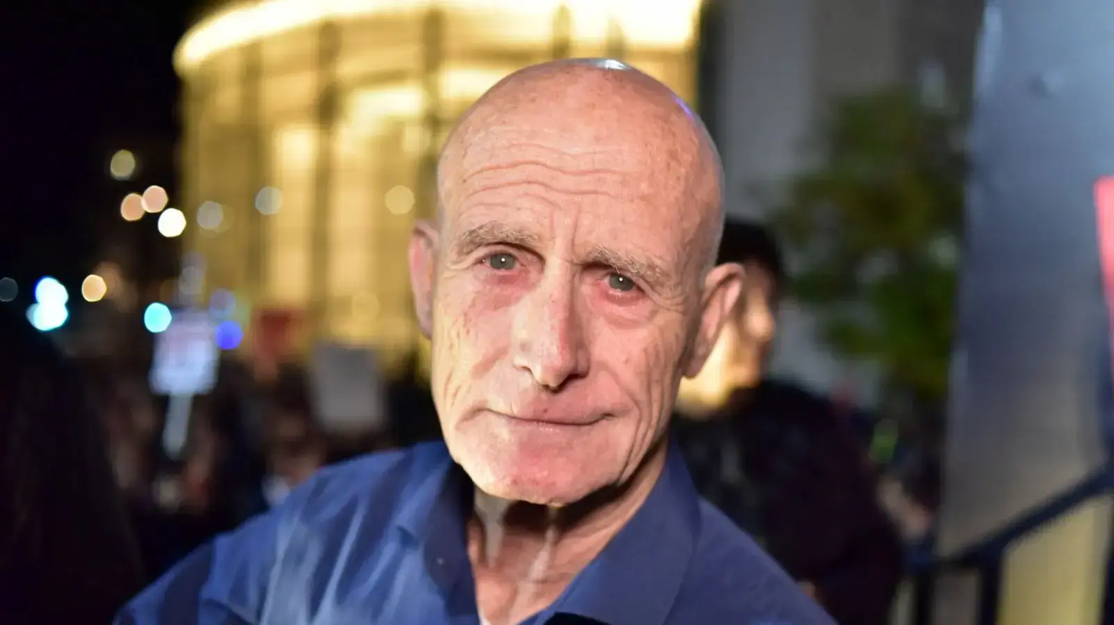 עמי איילוןהפגנה נגד השחיתות השלטונית בהבימה 16 בדצמבר 2017 עמי איילוןהפגנה נגד השחיתות השלטונית בהבימה 16 בדצמבר 2017