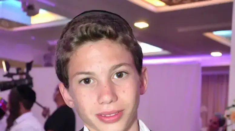 IFB עם יפעת סמואלסדורף, בנה נפגע מפגז שנשאר על הקרקע