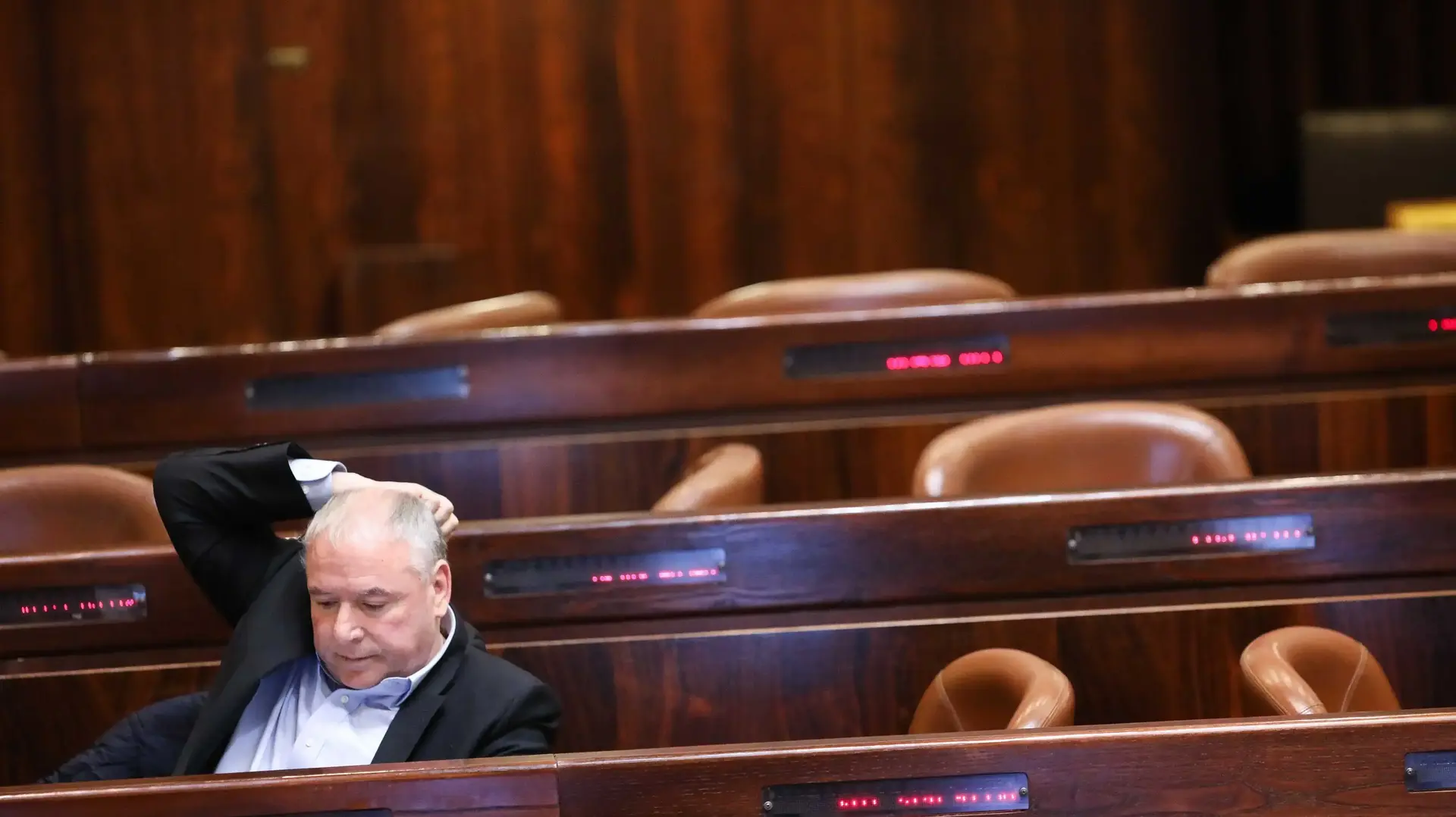 דוד אמסלם במליאת הכנסת, ירושלים, 26 בדצמבר 2017 דוד אמסלם במליאת הכנסת, ירושלים, 26 בדצמבר 2017