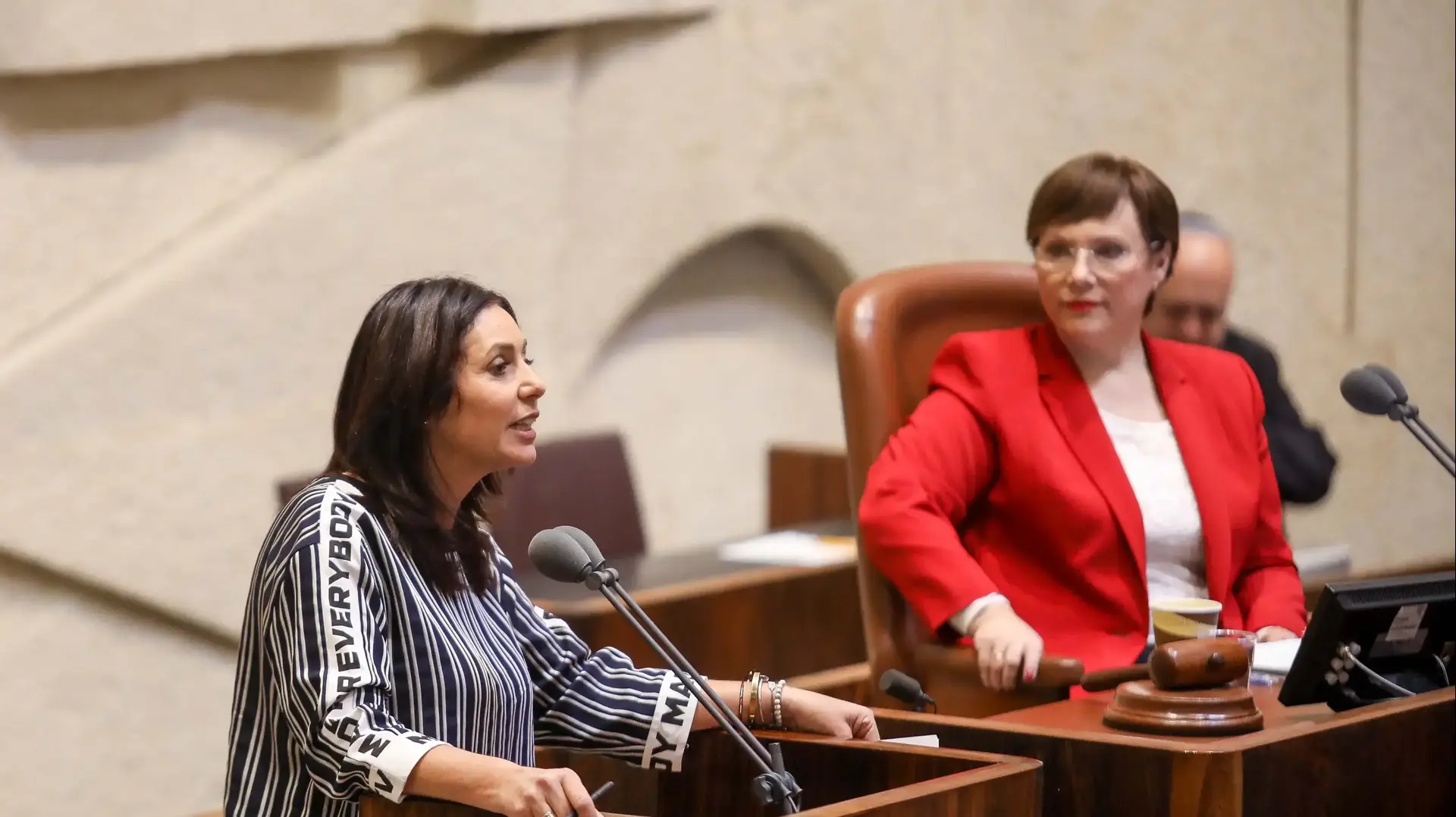 מיירי רגב במליאת הכנסת, חוק ההמלצות, ירושלים, 27 בדצמבר, 2017 מיירי רגב במליאת הכנסת, חוק ההמלצות, ירושלים, 27 בדצמבר, 2017