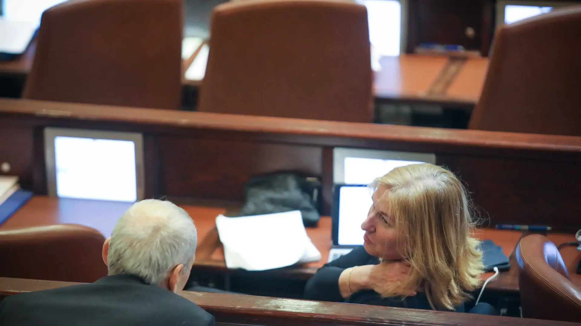 מליאת הכנסת במהלך דיון על "חוק ההמלצות" מליאת הכנסת במהלך דיון על "חוק ההמלצות"