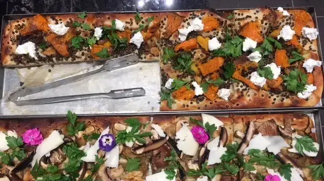 פוקאצ'ות עדשים ובטטה פוקאצ'ות עדשים ובטטה
