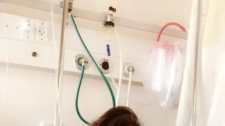 יארה אבו עבלה בבית החולים לאחר נסיון הרצח, 2 בינואר 2018 יארה אבו עבלה בבית החולים לאחר נסיון הרצח, 2 בינואר 2018