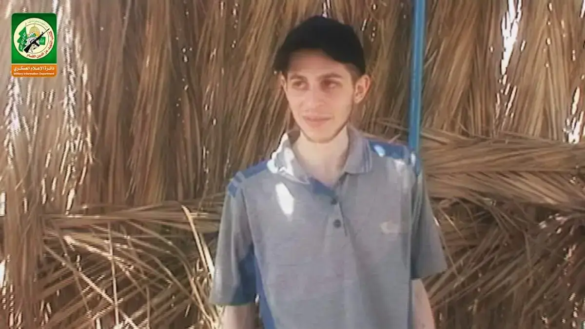 גלעד שליט בשבי חמאס גלעד שליט בשבי חמאס