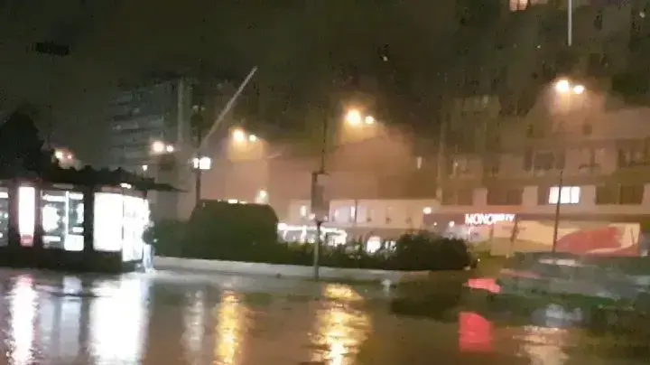 סופת "אלינור" אשר פקדה את פריז, צרפת 3 בינואר 2018 
