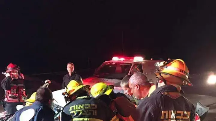 זירת תאונת הדרכים בכביש הגישה לברטעה, 4 בינואר 2018 זירת תאונת הדרכים בכביש הגישה לברטעה, 4 בינואר 2018