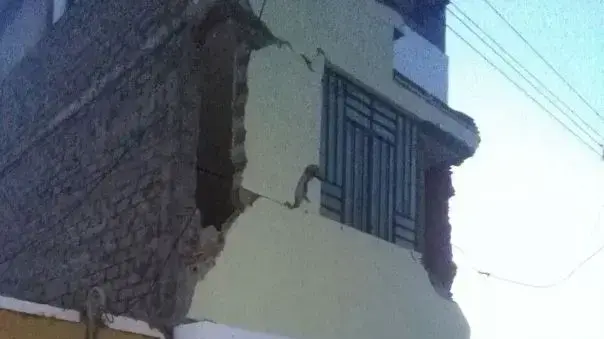 רעידת אדמה בעוצמה 7.1 אשר פקדה את אקארי, פרו 14 בינואר 2018 רעידת אדמה בעוצמה 7.1 אשר פקדה את אקארי, פרו 14 בינואר 2018