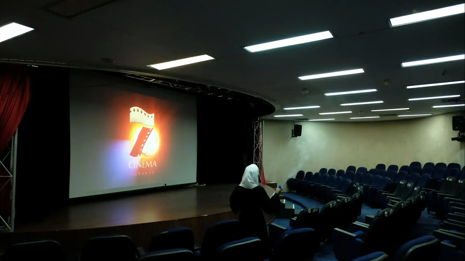 פתיחת בית הקולנוע הראשון בסעודיה, 15 בינואר 2018 פתיחת בית הקולנוע הראשון בסעודיה, 15 בינואר 2018