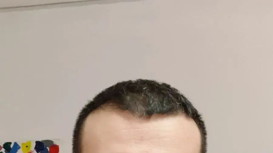 מיכאל רזניק, אחד הדיירים שפונו מהבניין המזוהם ברמת גן, 15 בינואר 2018 מיכאל רזניק, אחד הדיירים שפונו מהבניין המזוהם ברמת גן, 15 בינואר 2018
