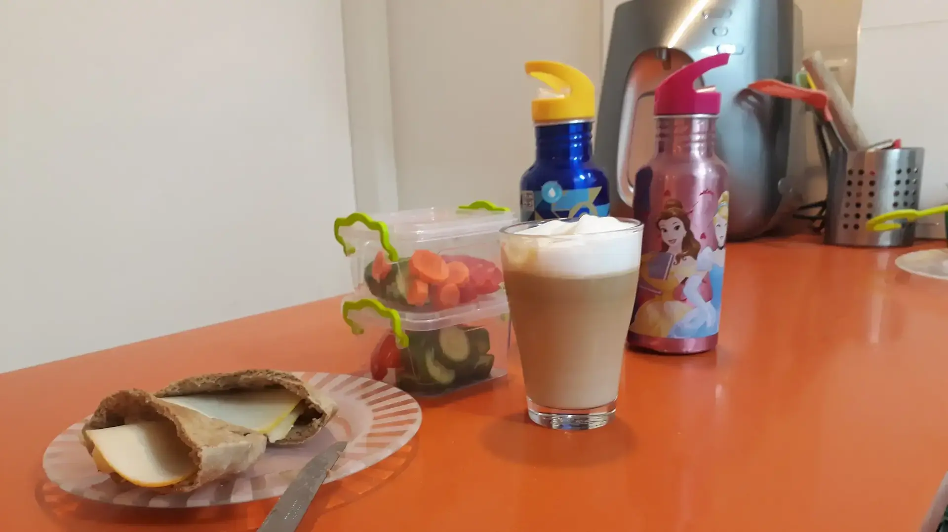הקפה של תמר פפר גיק הקפה של תמר פפר גיק