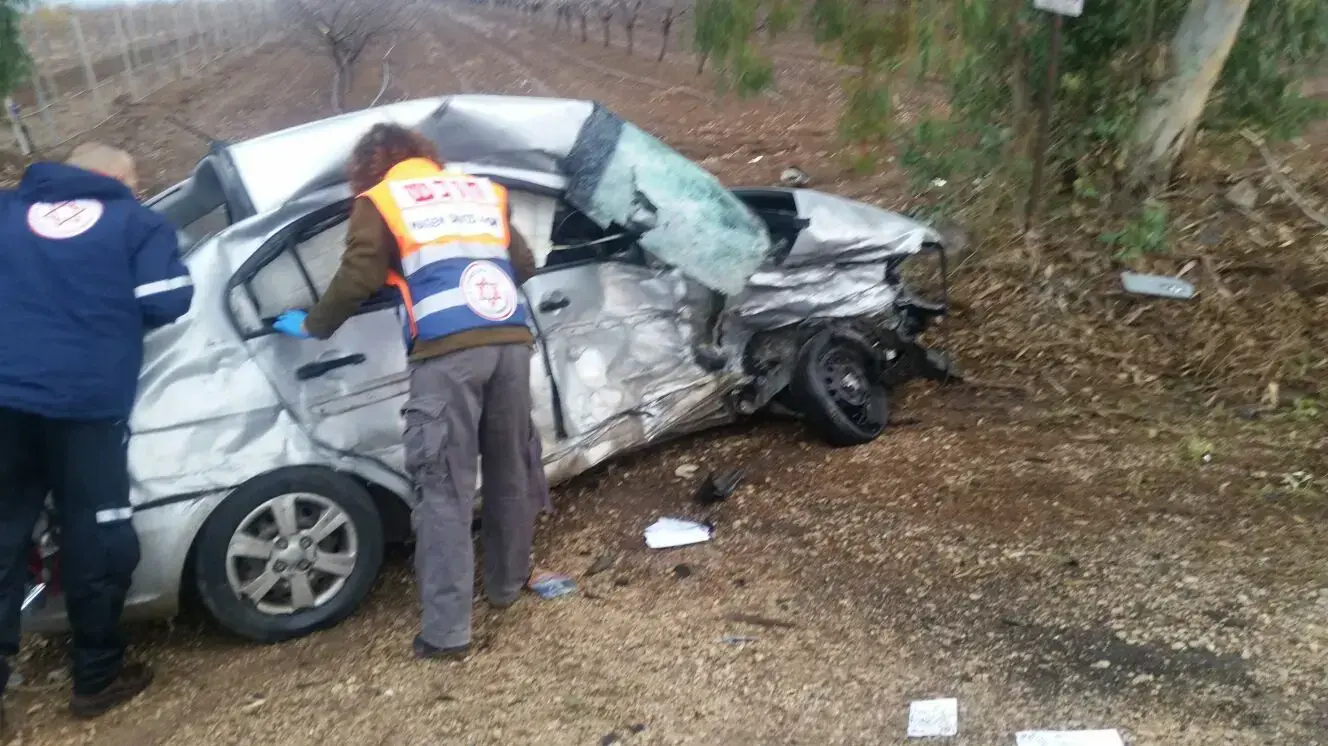 תאונה בין ניידת משטרה ומכונית פרטית סמוך לכפר כמא. 17 בינואר 2018 תאונה בין ניידת משטרה ומכונית פרטית סמוך לכפר כמא. 17 בינואר 2018