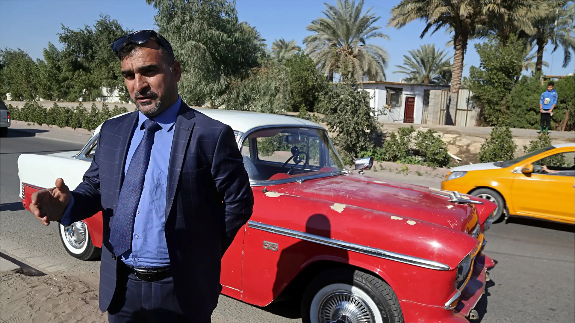 שברולט משנת 1955 ששרדה שלוש שנים של מלחמה בעיראק שברולט משנת 1955 ששרדה שלוש שנים של מלחמה בעיראק