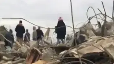 הריסת בתי המחבלים, אשר נתפסו על ידי צה"ל מהחטיבה המרחבית "מנשה", שב"כ ומשטרת ישראל במבצע לאיתור חשודים בביצוע פיגוע הירי סמוך לחוות גלעד ב9 בינואר, בו נרצח הרב רזיאל שבח ז"ל' 18 בינואר 2018 הריסת בתי המחבלים, אשר נתפסו על ידי צה"ל מהחטיבה המרחבית "מנשה", שב"כ ומשטרת ישראל במבצע לאיתור חשודים בביצוע פיגוע הירי סמוך לחוות גלעד ב9 בינואר, בו נרצח הרב רזיאל שבח ז"ל' 18 בינואר 2018