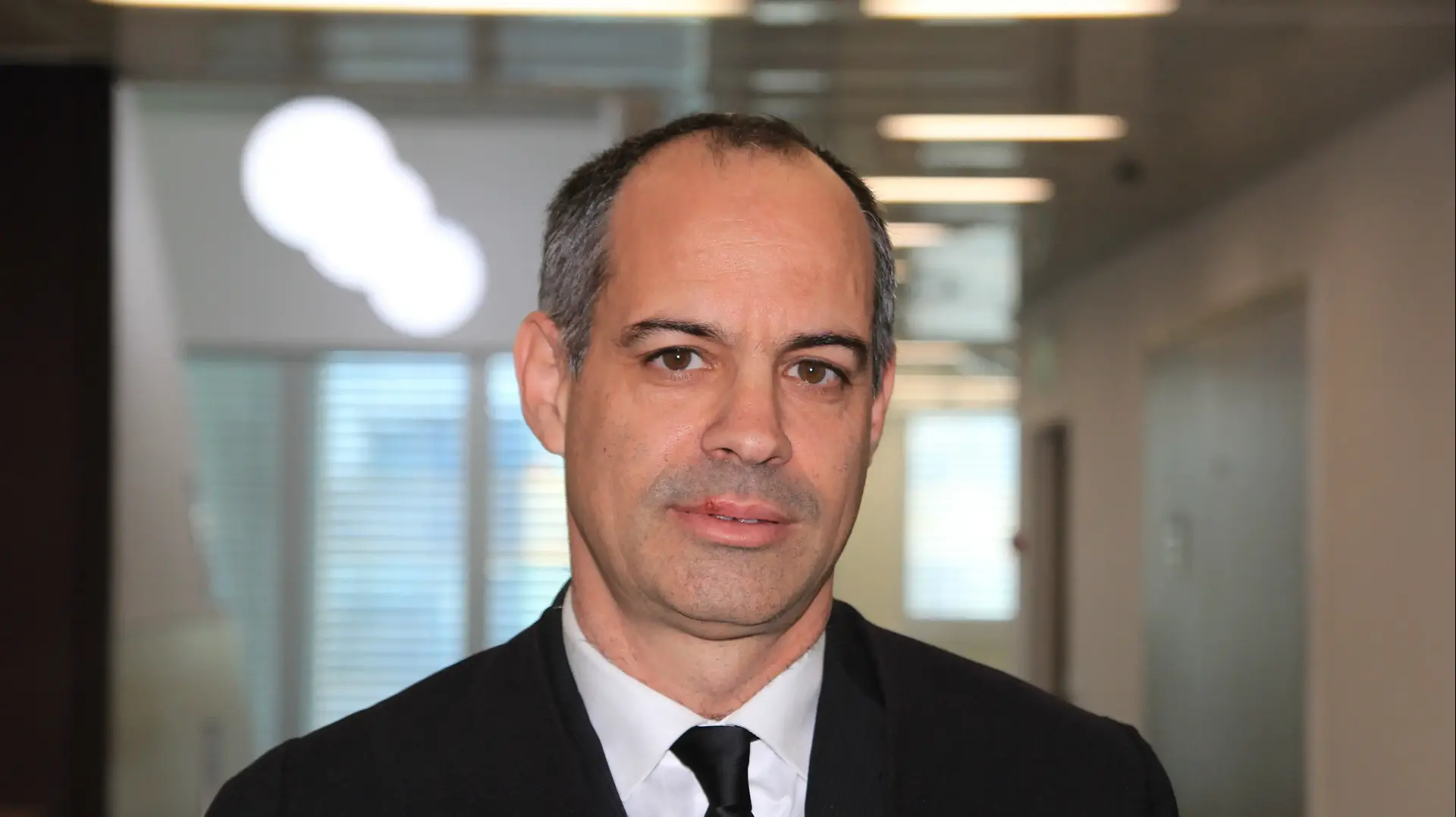 עורך הדין של יהושוע אליצור, עדי קידר, בהארכת מעצרו אחרי שהוסגר מברזיל, מחוזי ת"א, 18 בינואר 2018 עורך הדין של יהושוע אליצור, עדי קידר, בהארכת מעצרו אחרי שהוסגר מברזיל, מחוזי ת"א, 18 בינואר 2018