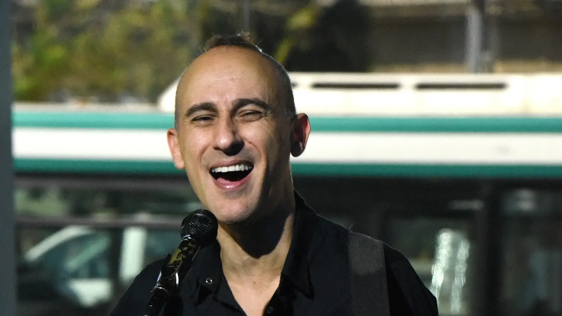 אסף אמדורסקי באולפן וואלה, ינואר 2018 אסף אמדורסקי באולפן וואלה, ינואר 2018