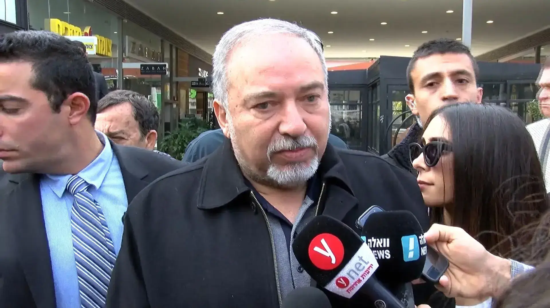 ליברמן: "הנחיתי לא לשתף את הרב הראשי באירועים של צה"ל"