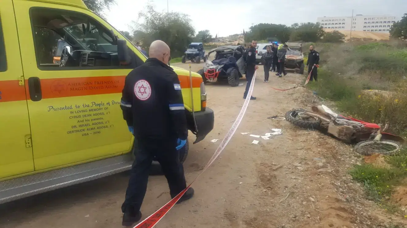 תאונת דרכים קטלנית בין טרקטורון ואופנוע בשטח פתוח ליד אשדוד. 20 בינואר 2018 תאונת דרכים קטלנית בין טרקטורון ואופנוע בשטח פתוח ליד אשדוד. 20 בינואר 2018