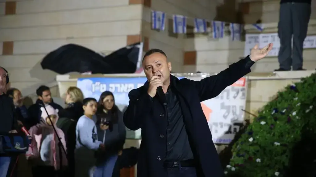 הפגנה באשדוד על פתיחת עסקים בשבת, אשדוד, 20 בינואר 2018 הפגנה באשדוד על פתיחת עסקים בשבת, אשדוד, 20 בינואר 2018