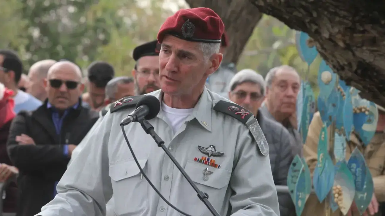 סגן הרמטכ"ל, האלוף יאיר גולן, בהלוויתו של דורון רובין מרס"פ מאי 67, בהלוויתו של האלוף דורון רובין, קרית שאול, 21 בינואר 2018