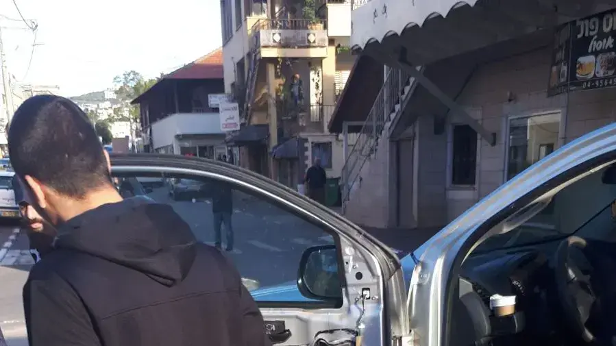 שני שוטרים נפצעו מקריסה של רכב, 21 בינואר 2018 שני שוטרים נפצעו מקריסה של רכב, 21 בינואר 2018