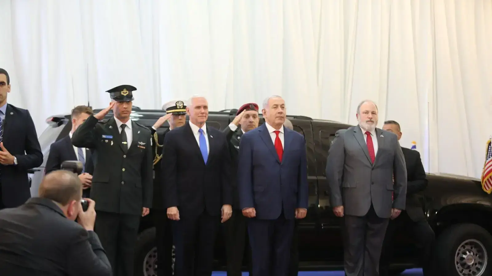 טקס קבלת פנים רשמי למייק פנס, משרד ראש הממשלה, ירושלים, 22 בינואר 2018 טקס קבלת פנים רשמי למייק פנס, משרד ראש הממשלה, ירושלים, 22 בינואר 2018