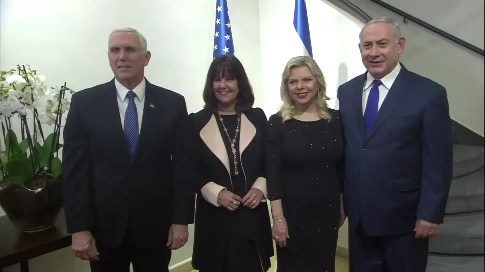 ארוחת ערב של סגן נשיא ארה"ב מייק פנס עם ראש הממשלה ורעייתו במעון רה"מ 22 בינאור 2018 ארוחת ערב של סגן נשיא ארה"ב מייק פנס עם ראש הממשלה ורעייתו במעון רה"מ 22 בינאור 2018