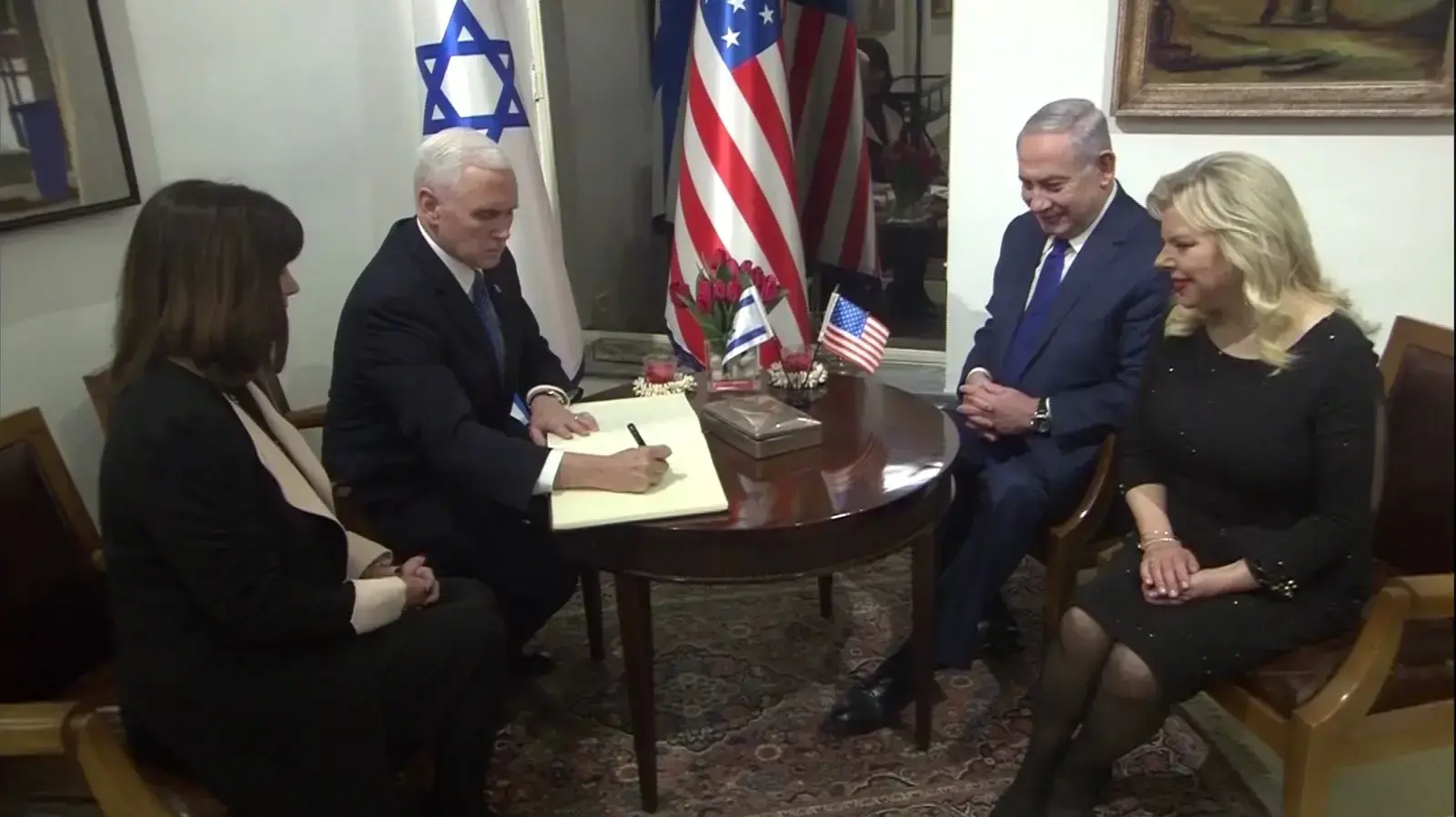 ארוחת ערב של סגן נשיא ארה"ב מייק פנס ורעייתו עם ראש הממשלה ורעייתו במעון רה"מ 22 בינאור 2018 ארוחת ערב של סגן נשיא ארה"ב מייק פנס ורעייתו עם ראש הממשלה ורעייתו במעון רה"מ 22 בינאור 2018