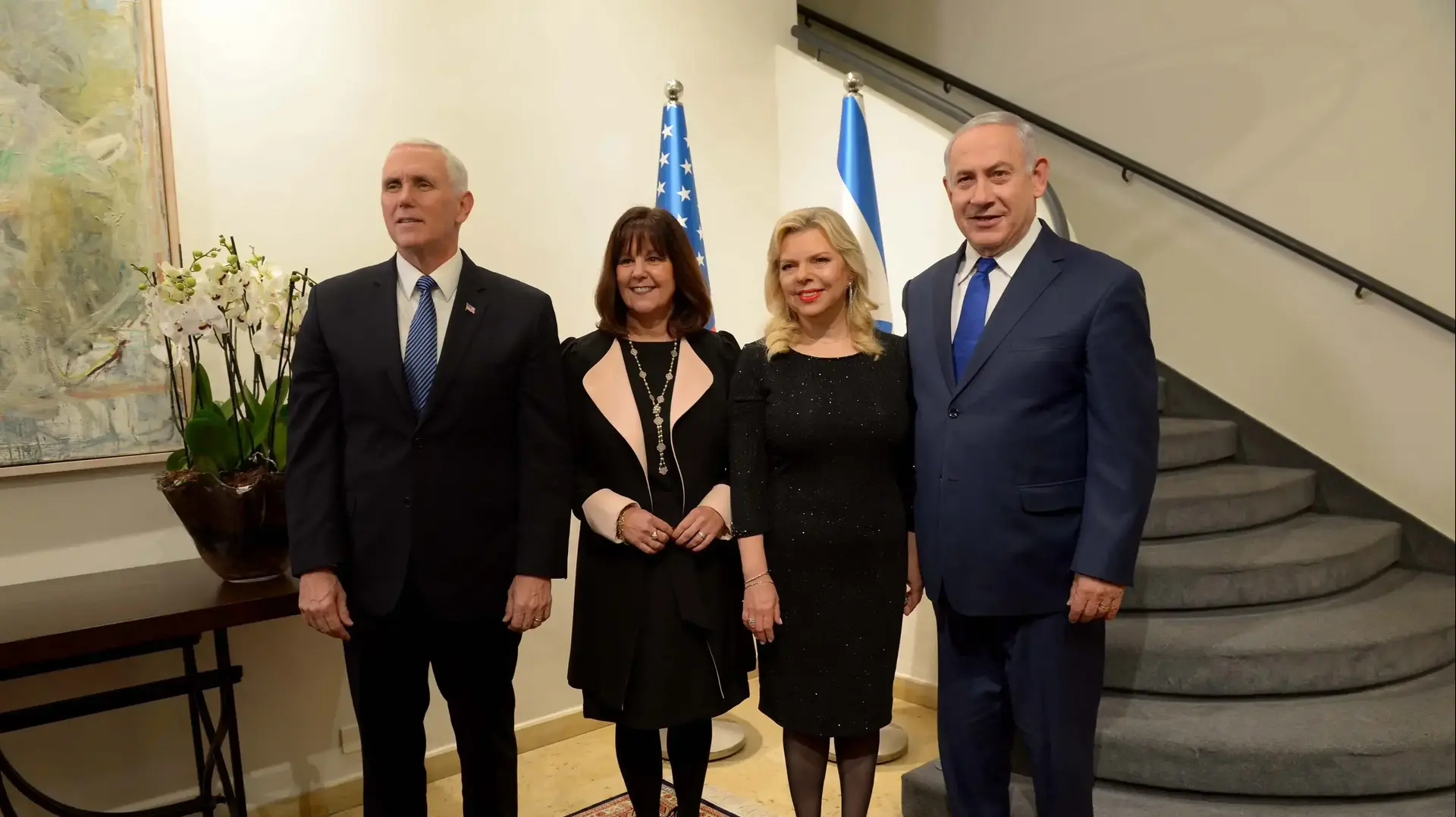 ארוחת ערב של סגן נשיא ארה"ב מייק פנס ורעייתו עם ראש הממשלה ורעייתו במעון רה"מ 22 בינאור 2018 ארוחת ערב של סגן נשיא ארה"ב מייק פנס ורעייתו עם ראש הממשלה ורעייתו במעון רה"מ 22 בינאור 2018